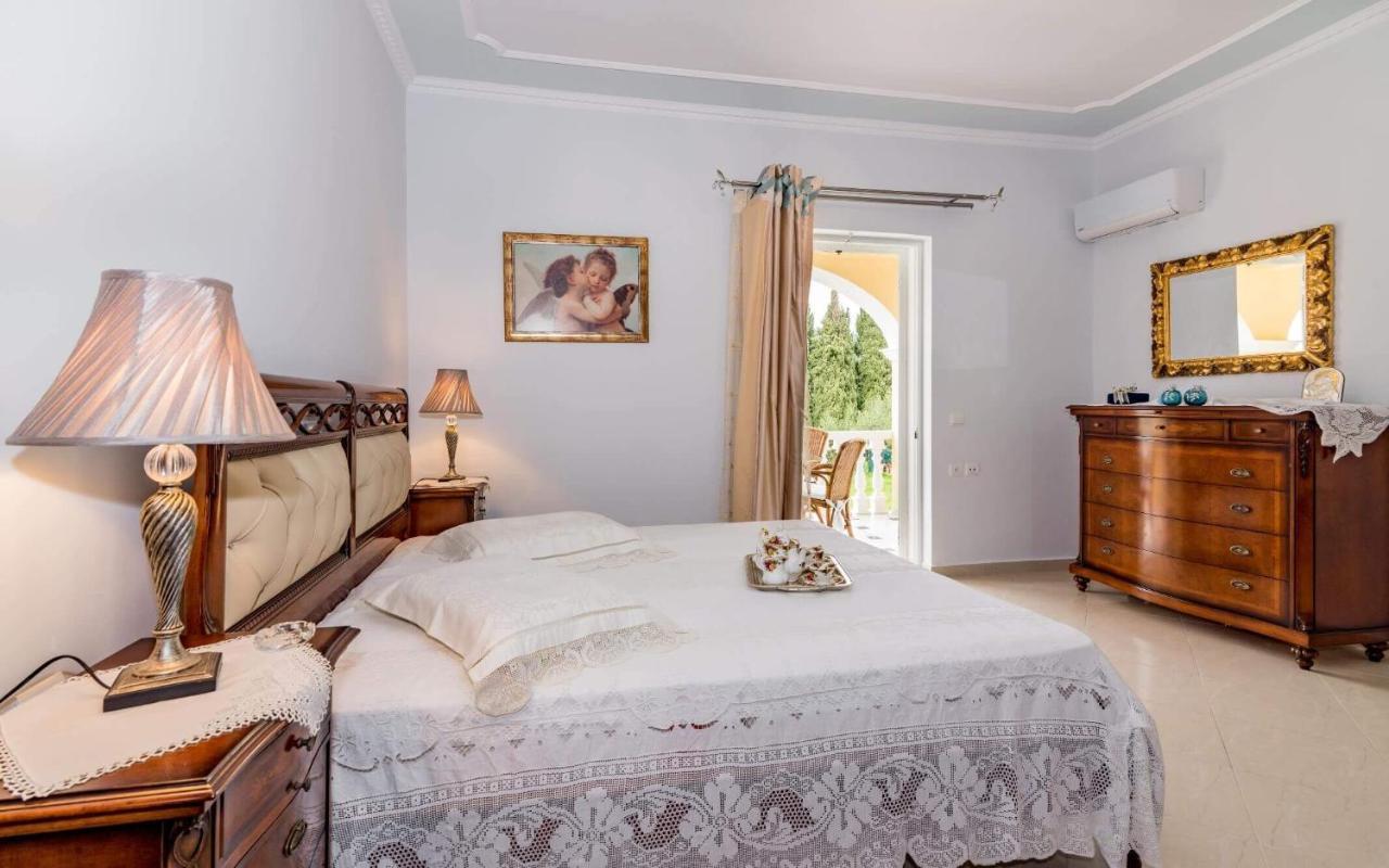 Villa Bella Sole Kalipádhon Exteriör bild