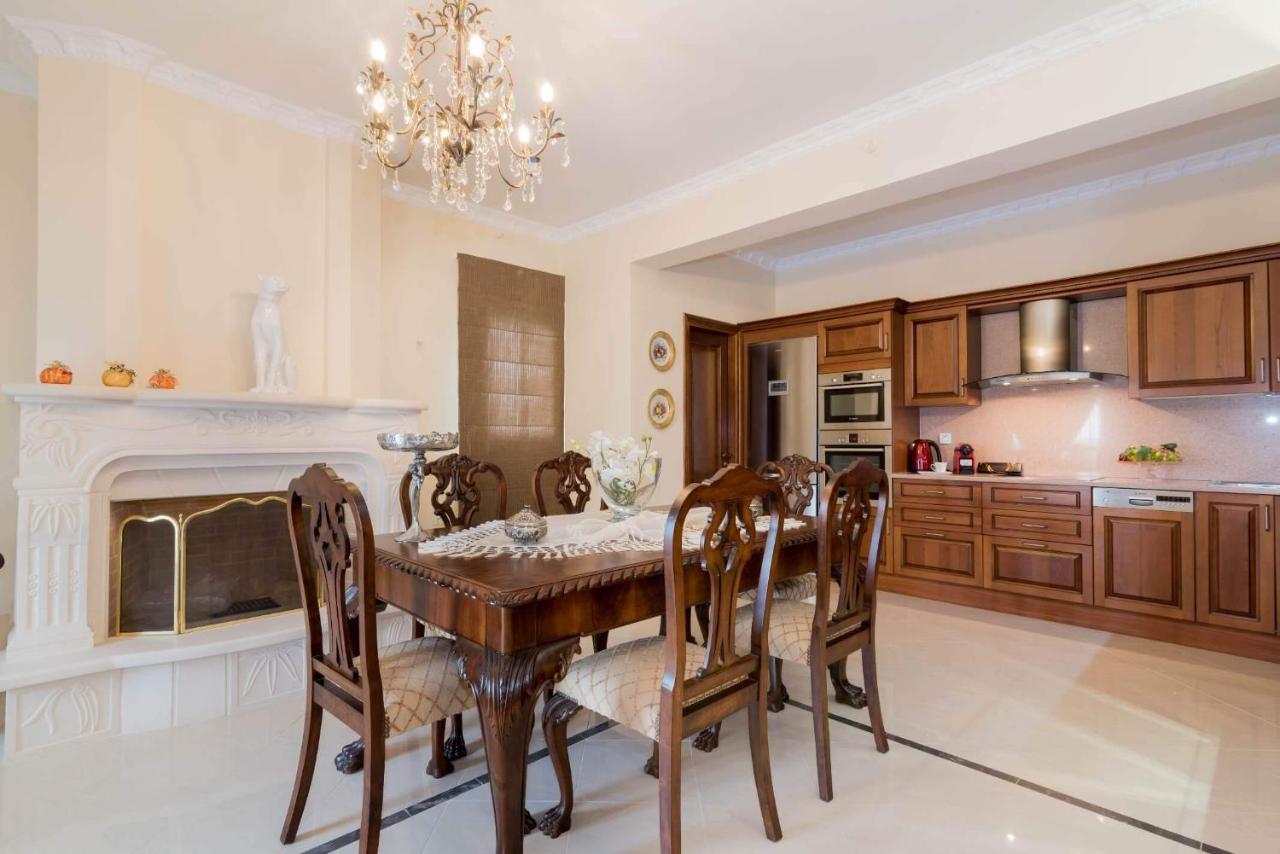 Villa Bella Sole Kalipádhon Exteriör bild
