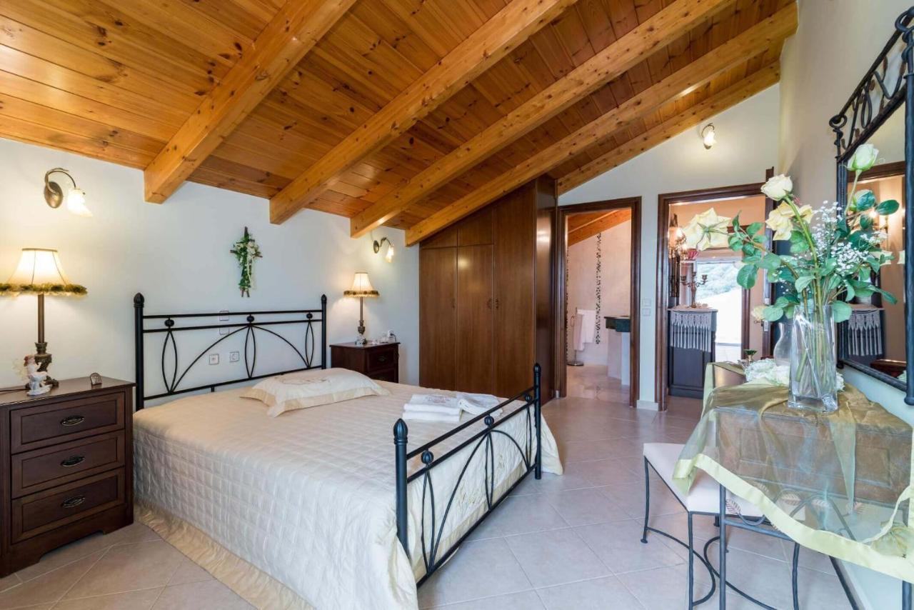 Villa Bella Sole Kalipádhon Exteriör bild